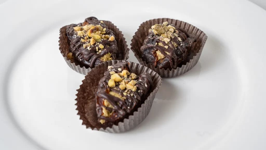 Nutty Dubai Delight (3 pieces)